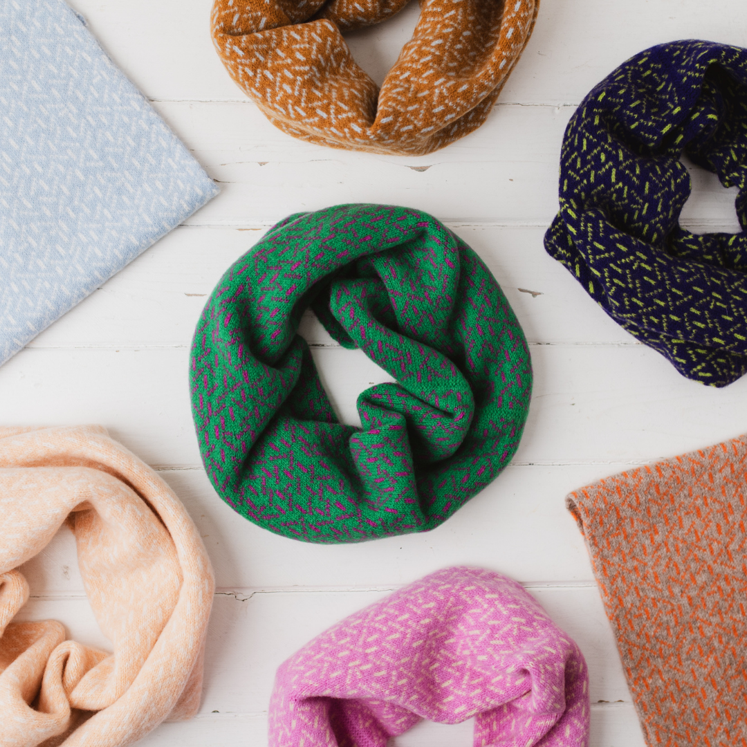 PRE-ORDER Scatter snood / cowl - billiard green and honesty pink