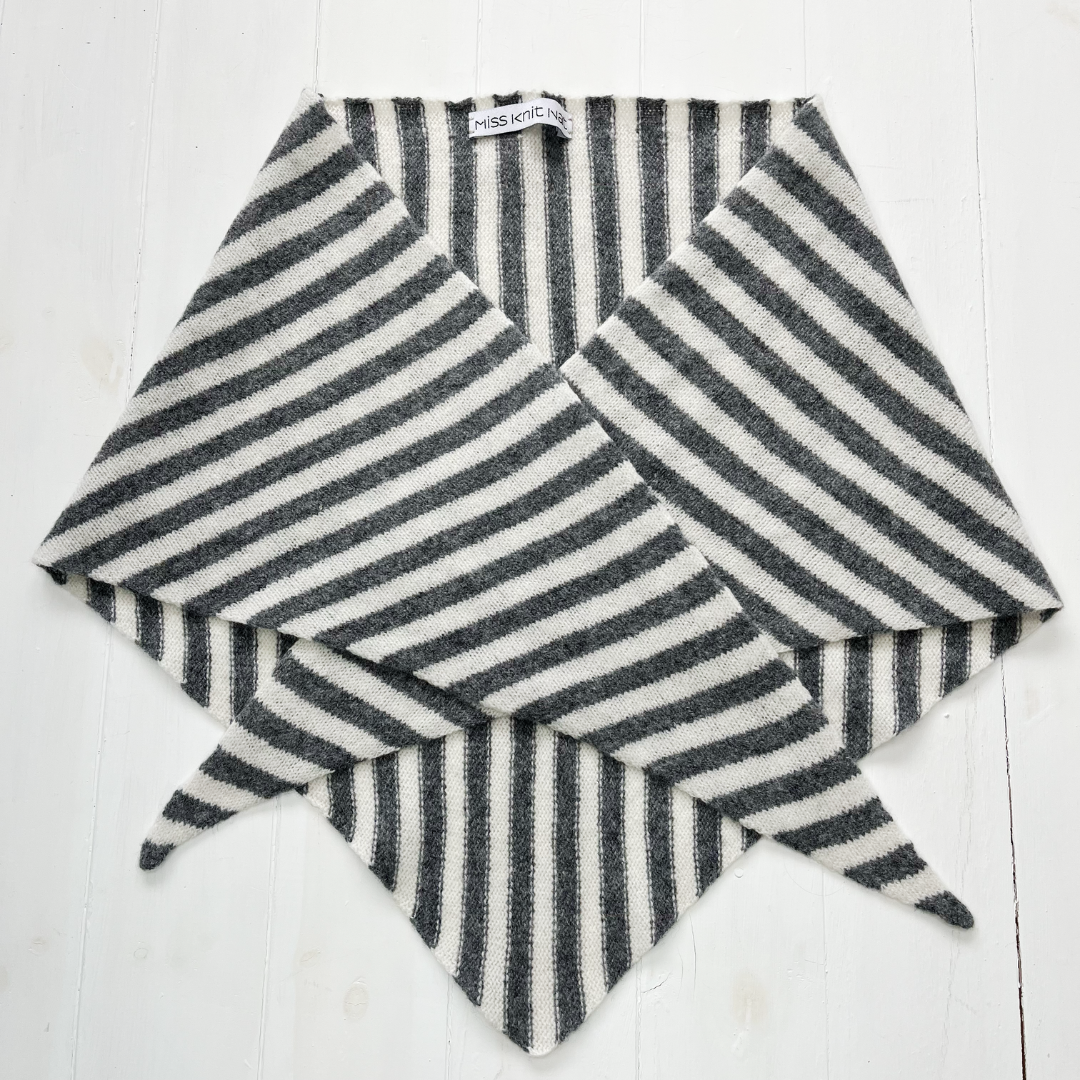 Triangle scarf - grey and white stripe