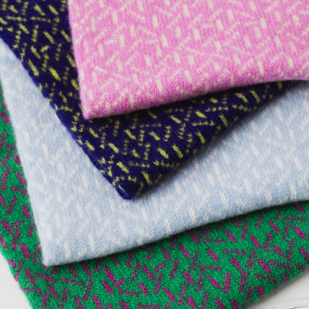 PRE-ORDER Scatter snood / cowl - billiard green and honesty pink