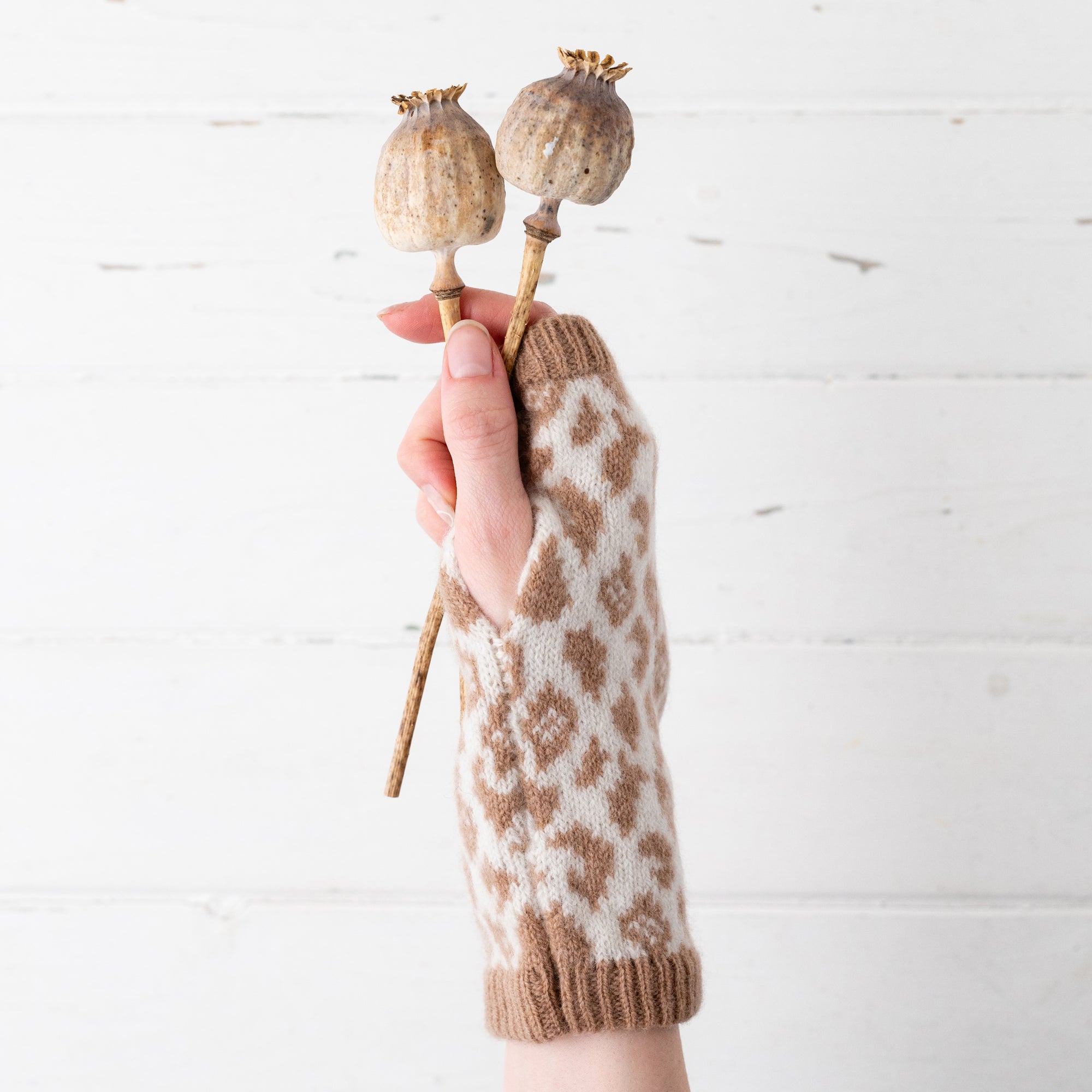 Leopard wrist warmers - cream (MADE TO ORDER)