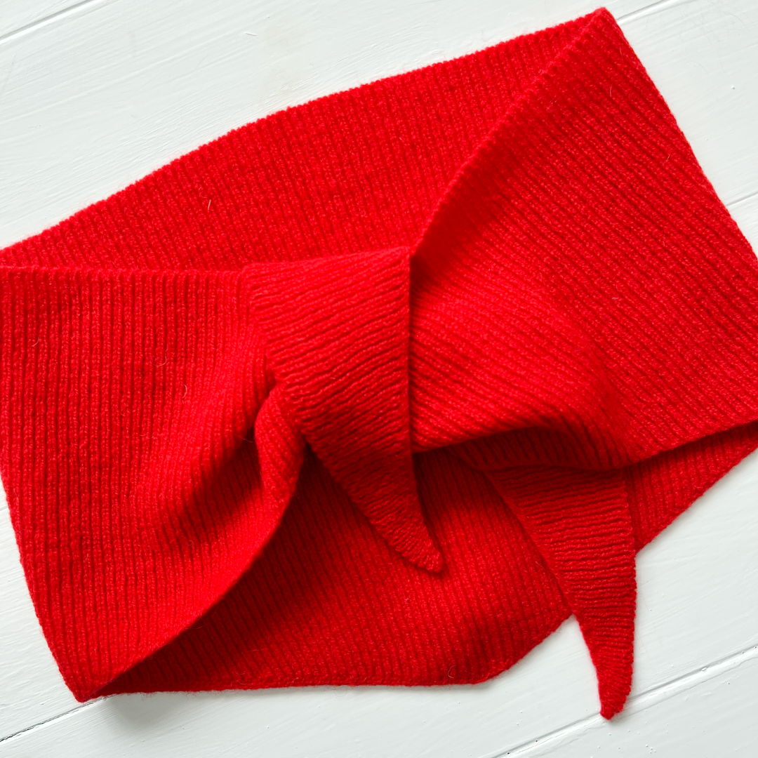 Lambswool neckerchief - Red