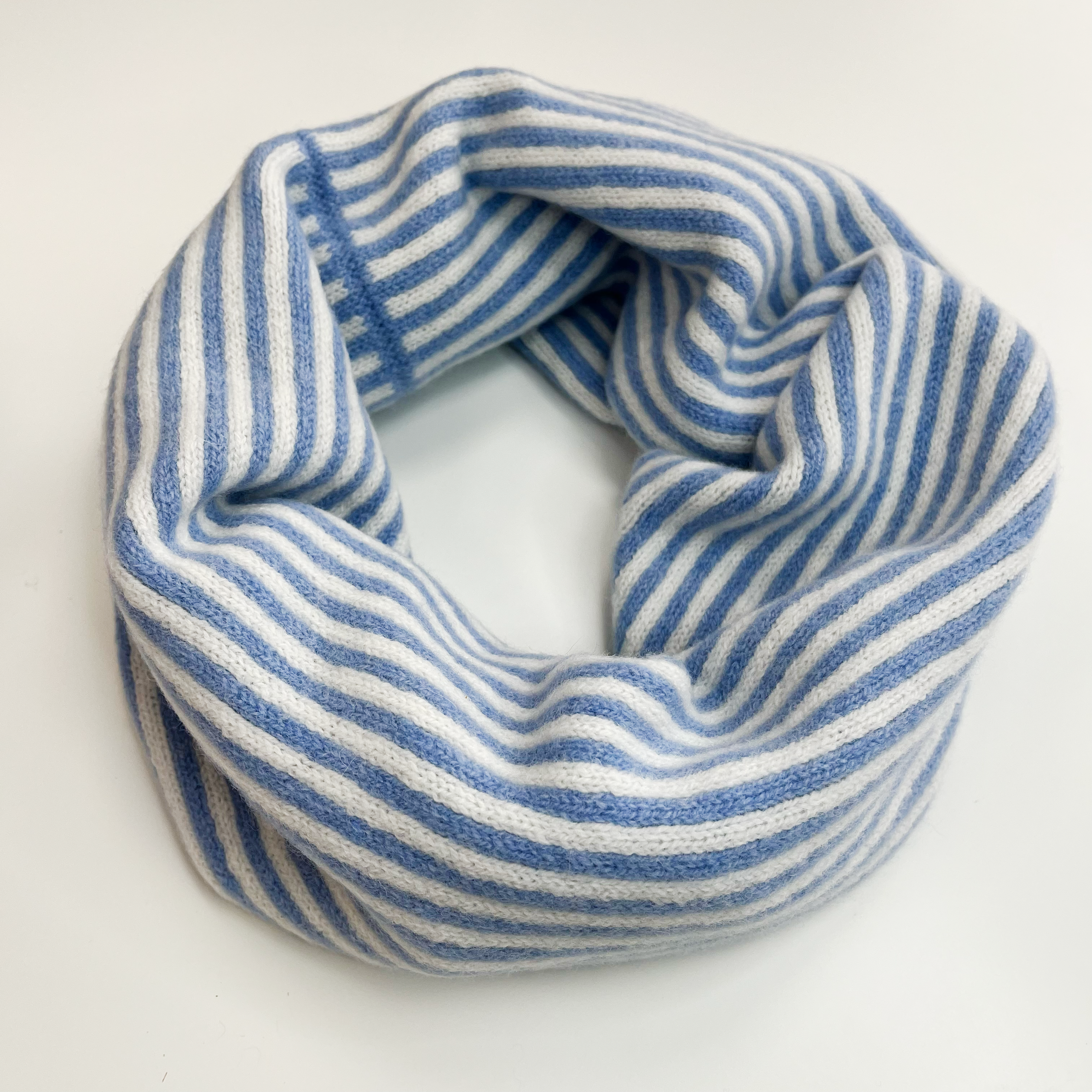 SAMPLE Stripe snood / cowl - glacier and white