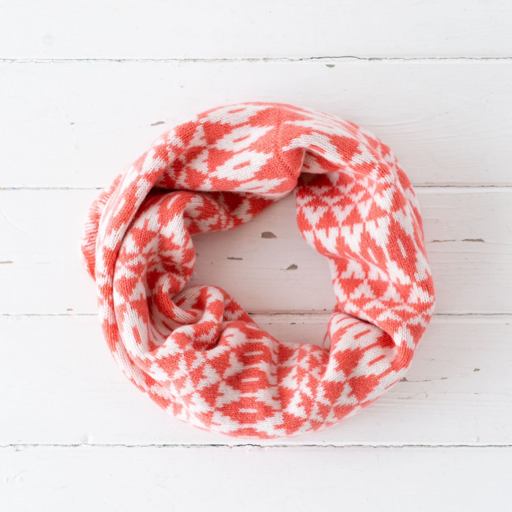Mirror cowl - coral and white (MADE TO ORDER)