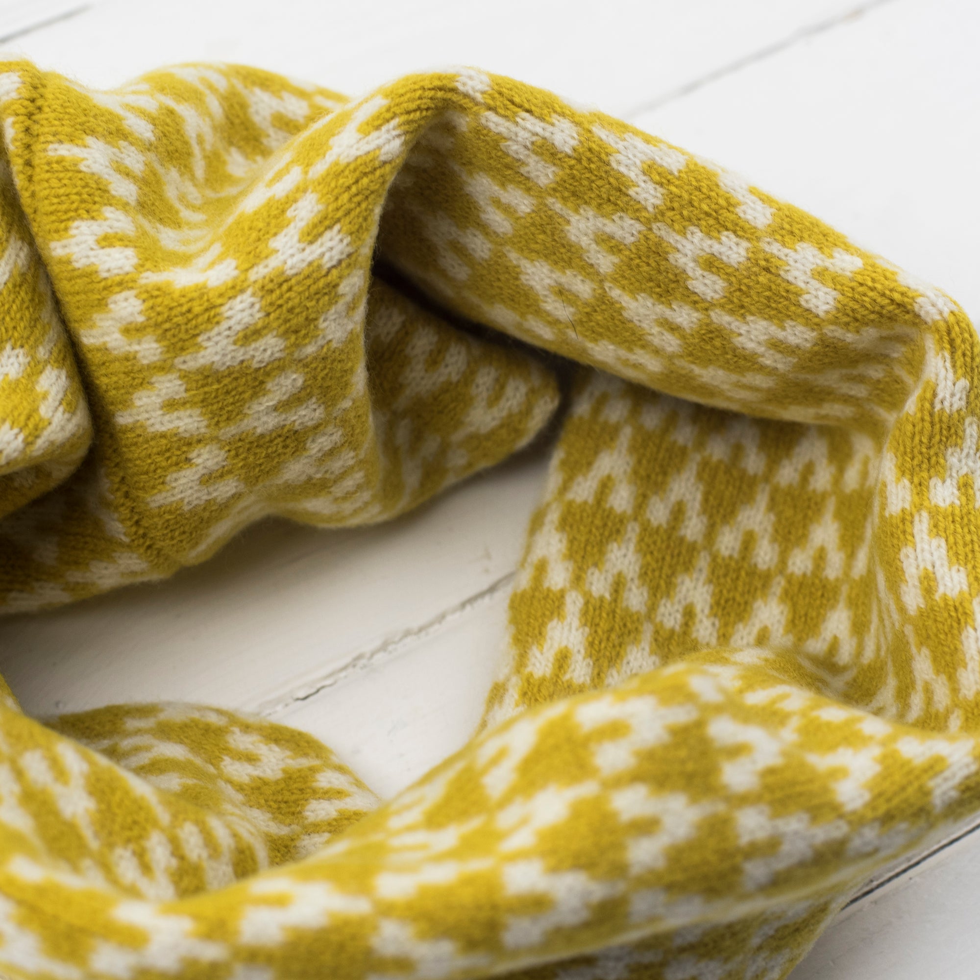 Arrow snood / cowl - piccalilli (MADE TO ORDER)