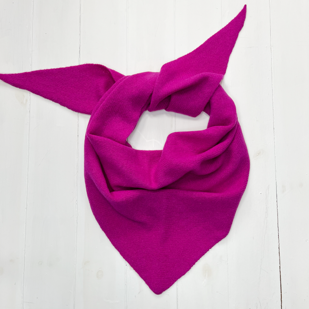 Triangle scarf - honesty pink