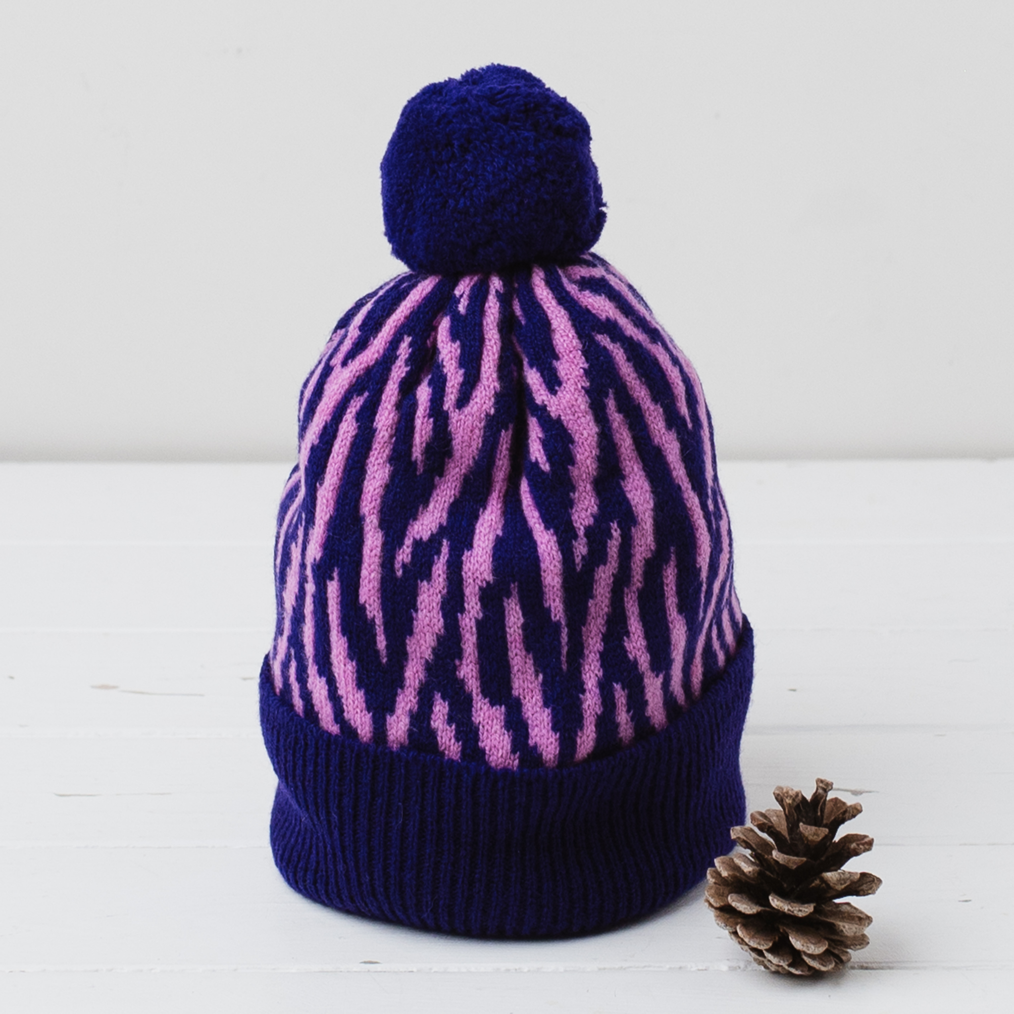 Zebra pom pom hat - nightfall and thulian