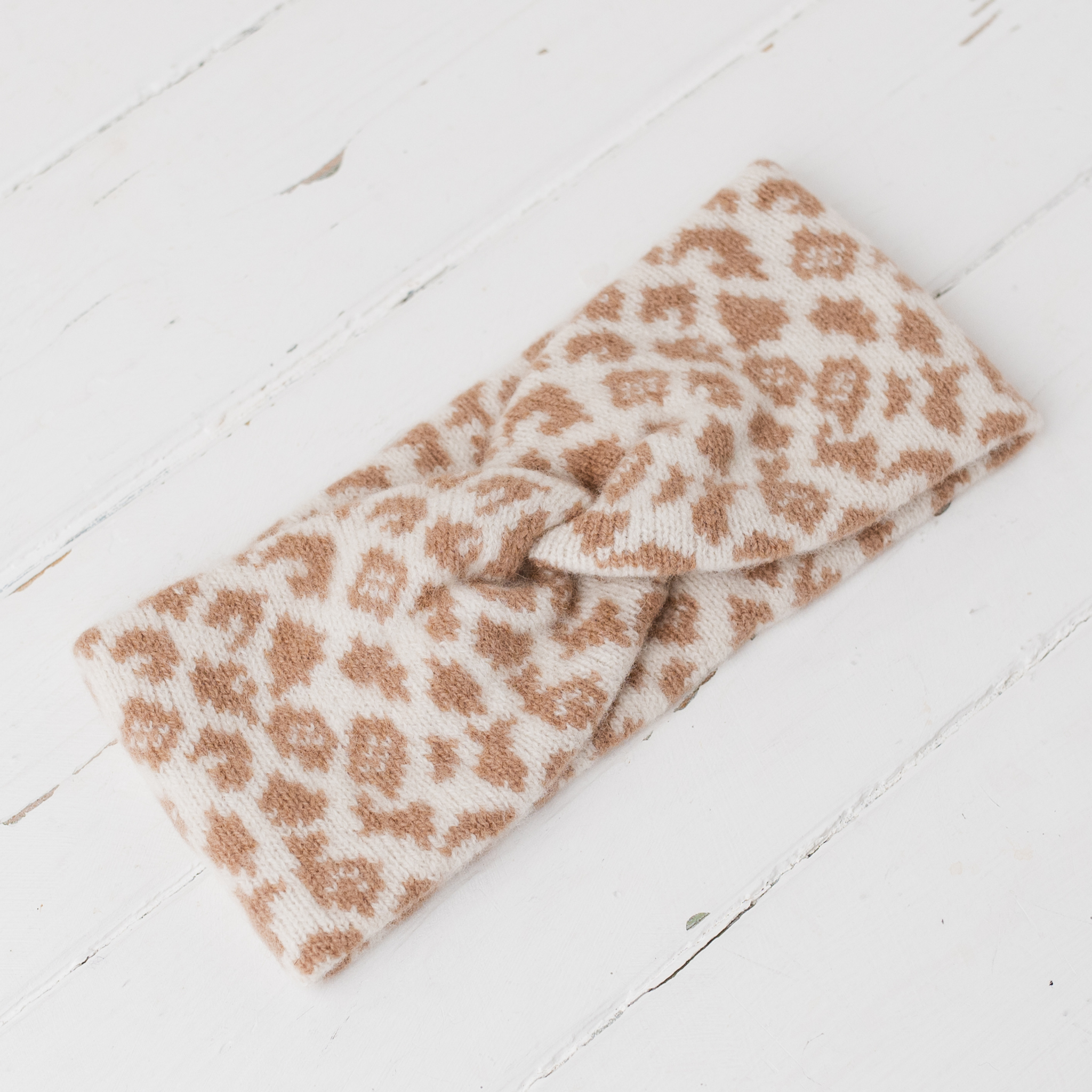 SAMPLE Leopard twist headband - ecru and camel (small size)