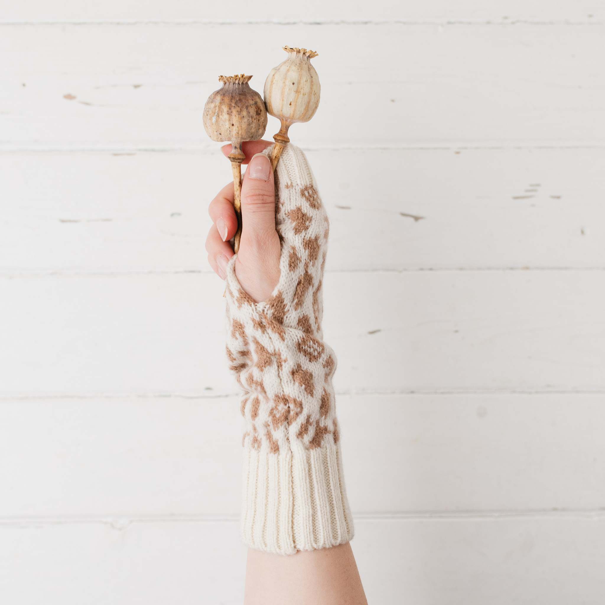 Leopard wrist warmers - cream and camel