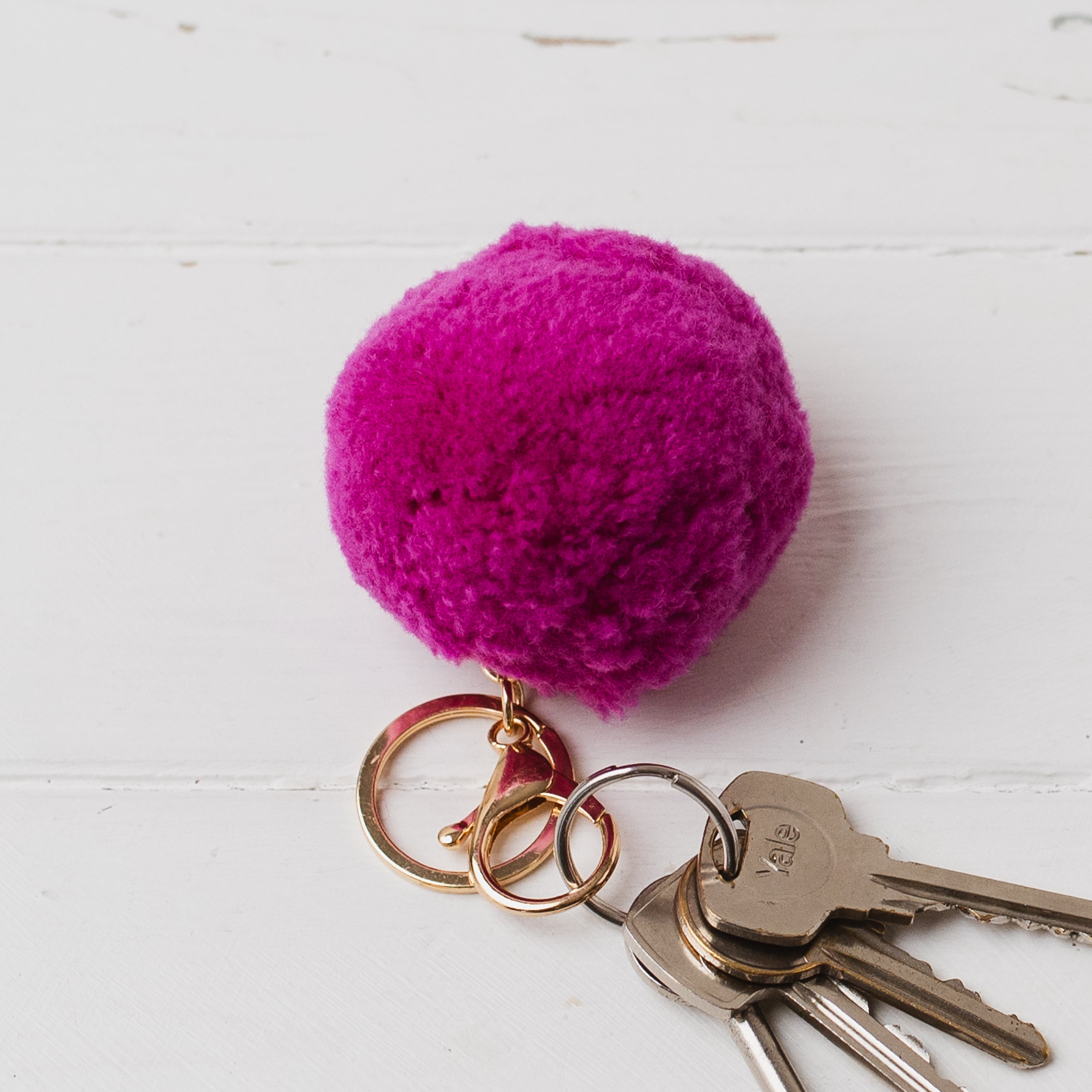 Pom Pom keyring / bag charm - honesty pink