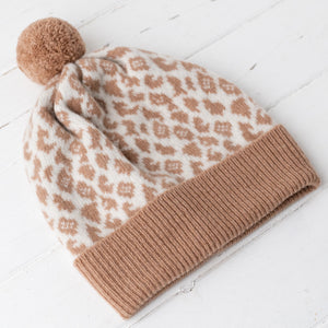 Leopard pom pom hat - cream