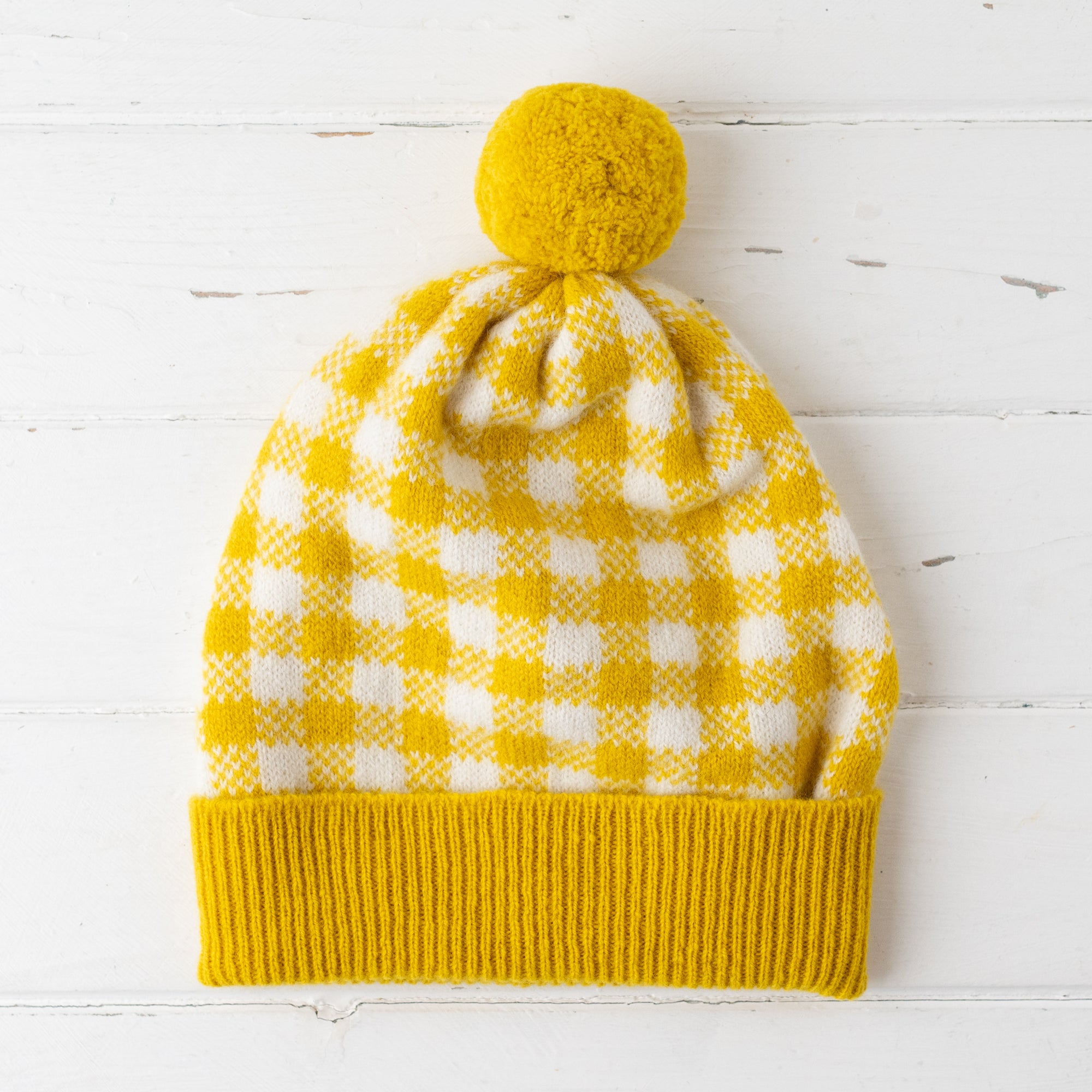 Gingham pom pom hat - piccalilli