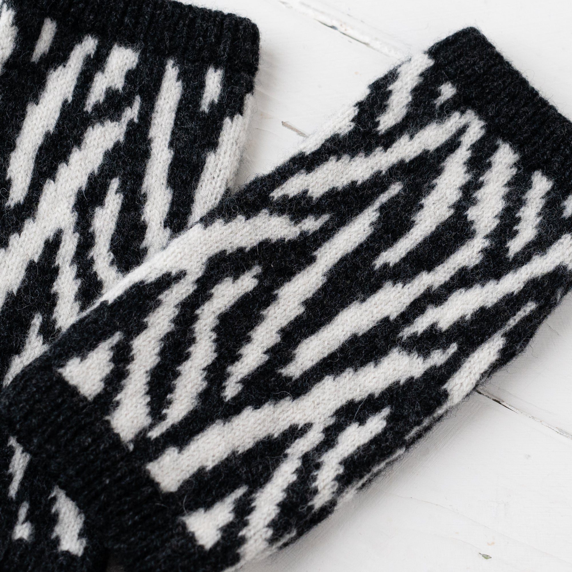 Zebra wrist warmers - monochrome (MADE TO ORDER)