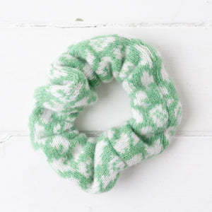 Leopard scrunchie - springtime green