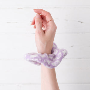 Leopard scrunchie - lilac