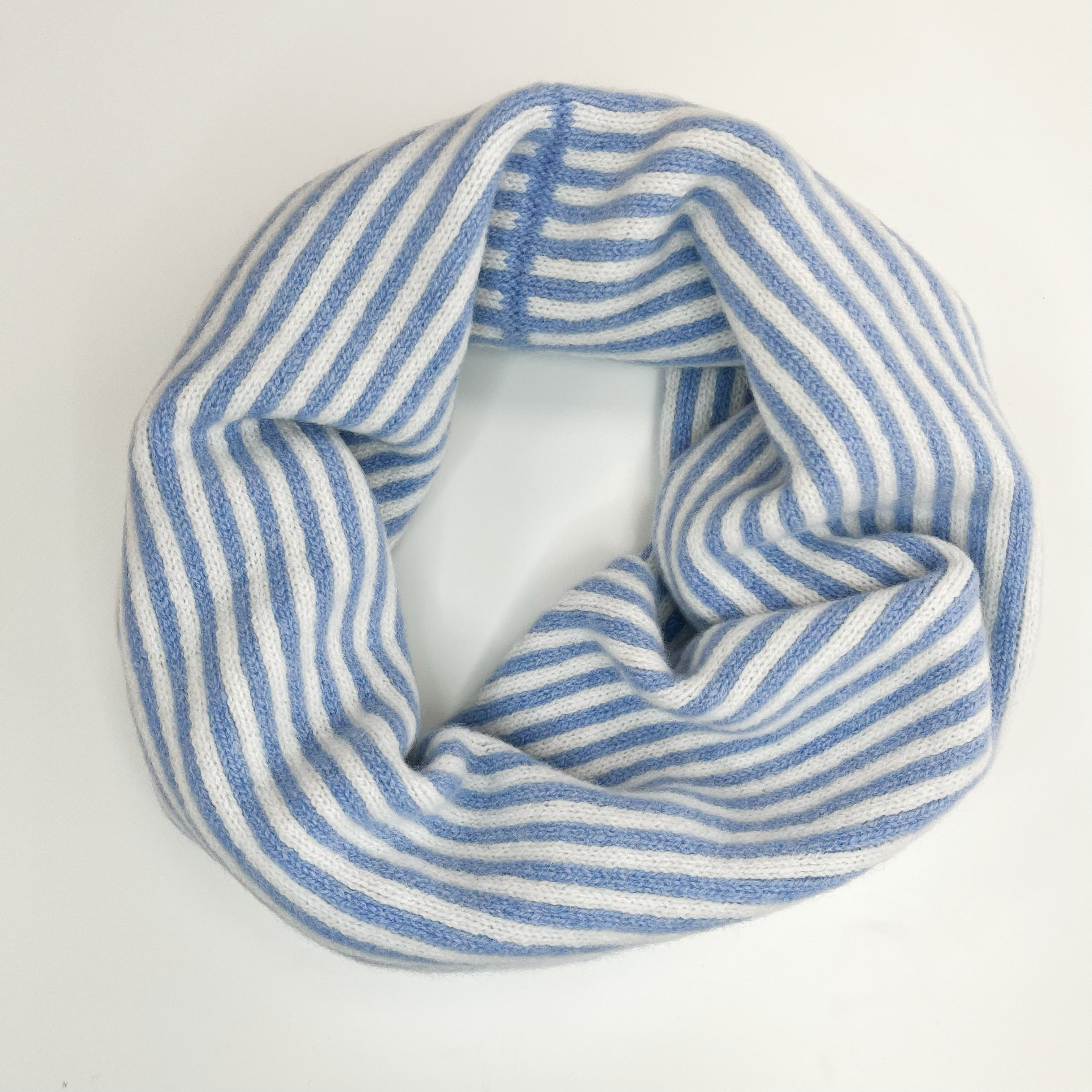 SAMPLE Stripe snood / cowl - glacier and white