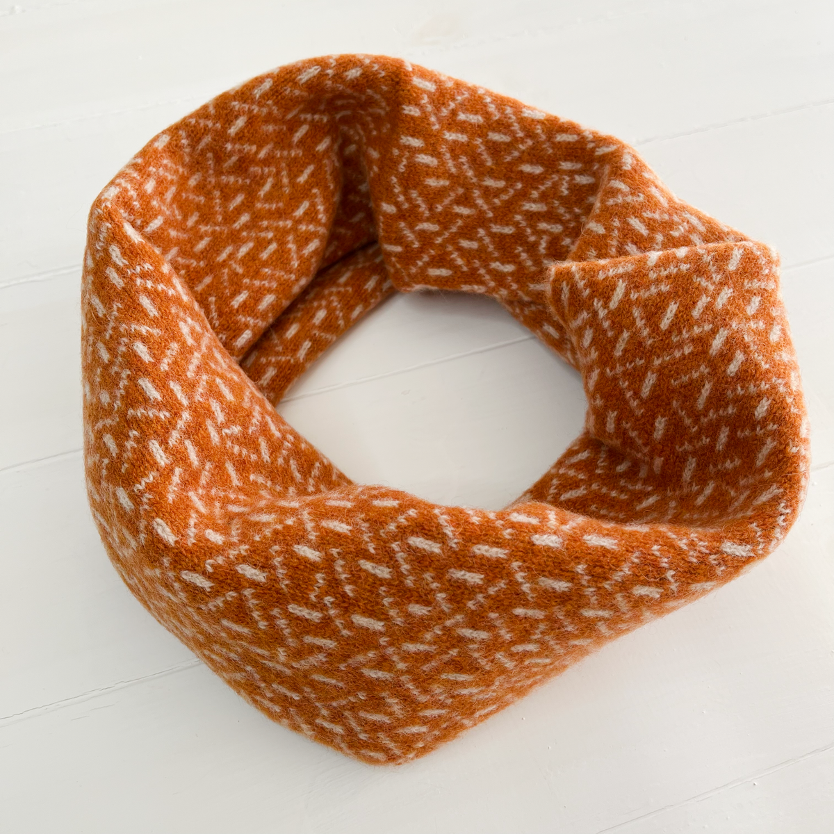 SAMPLE Scatter snood / cowl - oxide and linen
