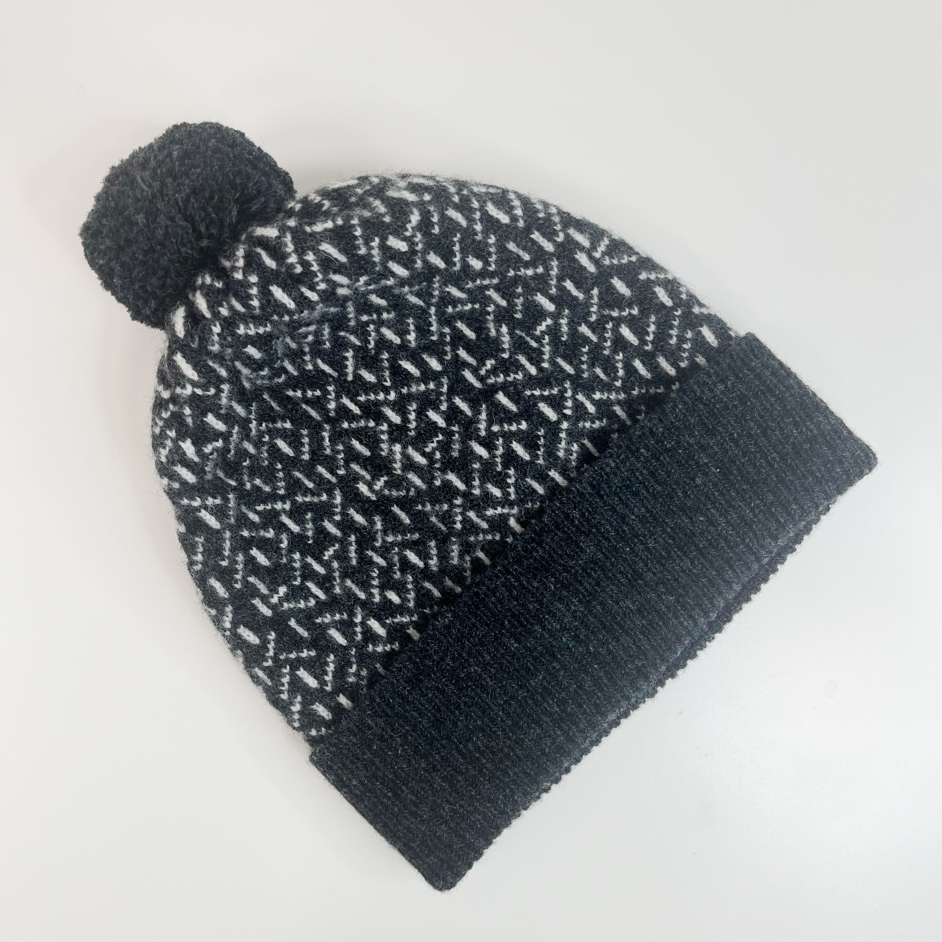 SAMPLE Scatter pom pom hat - charcoal and ecru (small size)