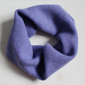 Honeycomb cowl - water iris (MADE TO ORDER)