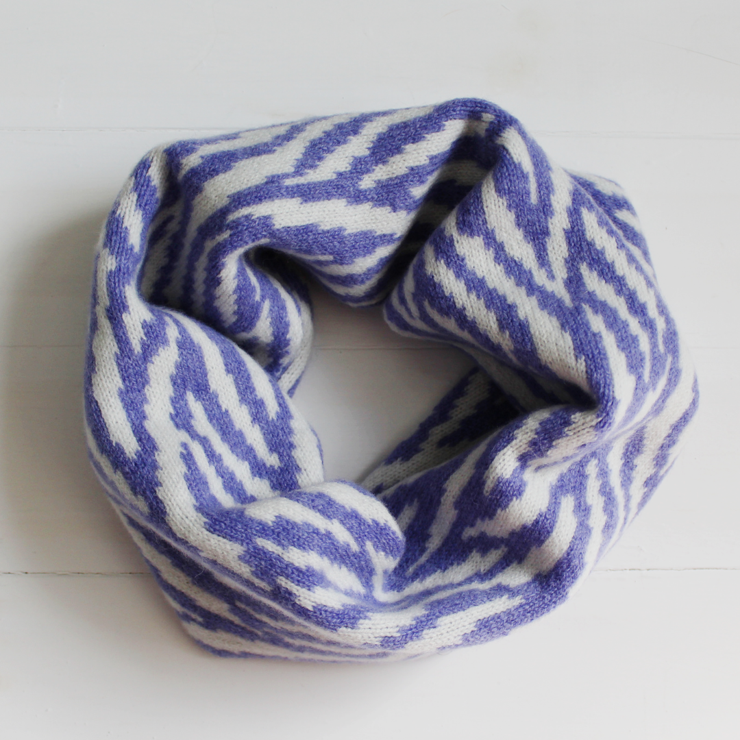 SAMPLE SALE Zebra cowl - water iris and white
