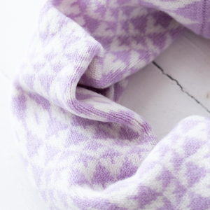 Mirror cowl - lilac and white