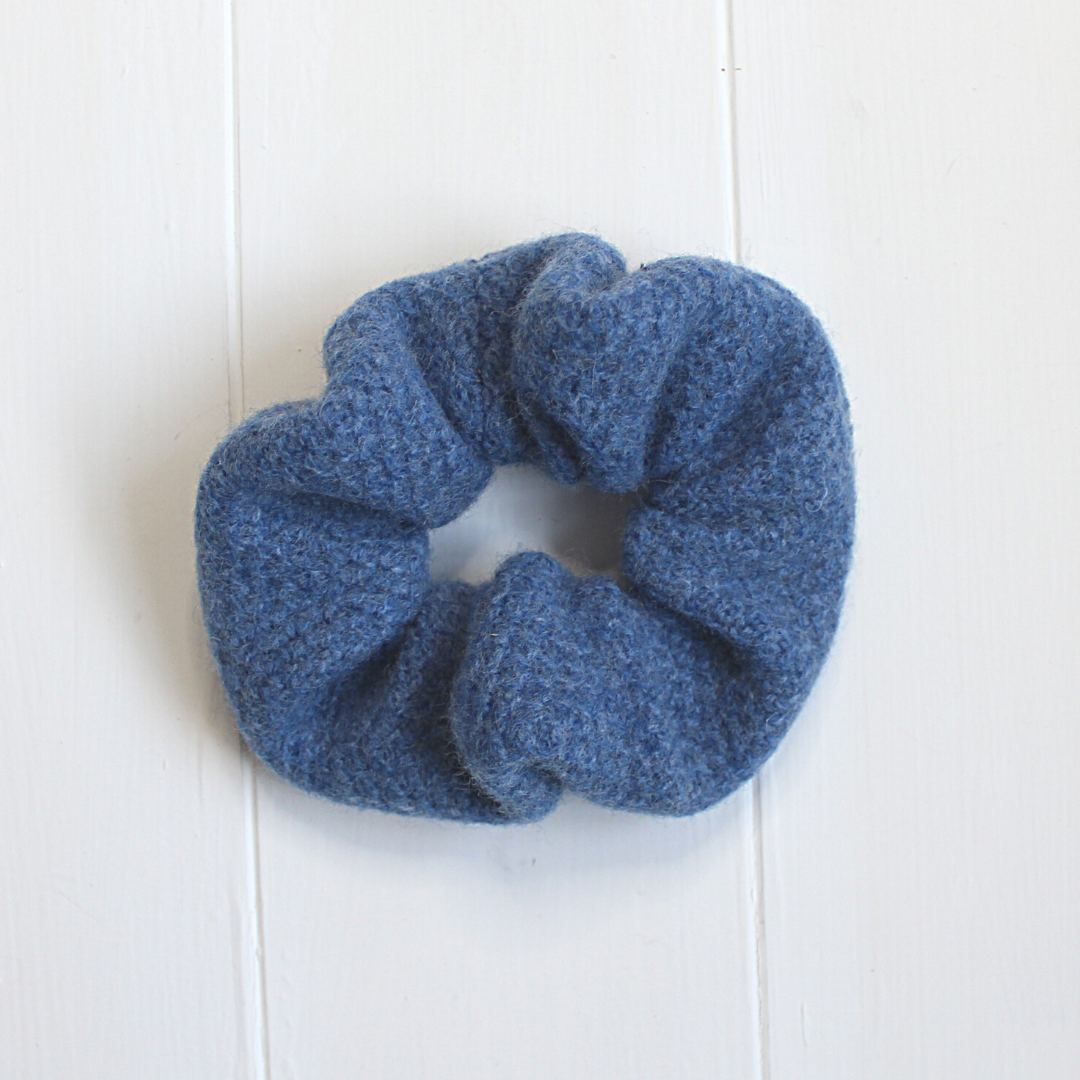 Honeycomb scrunchie - jeans blue