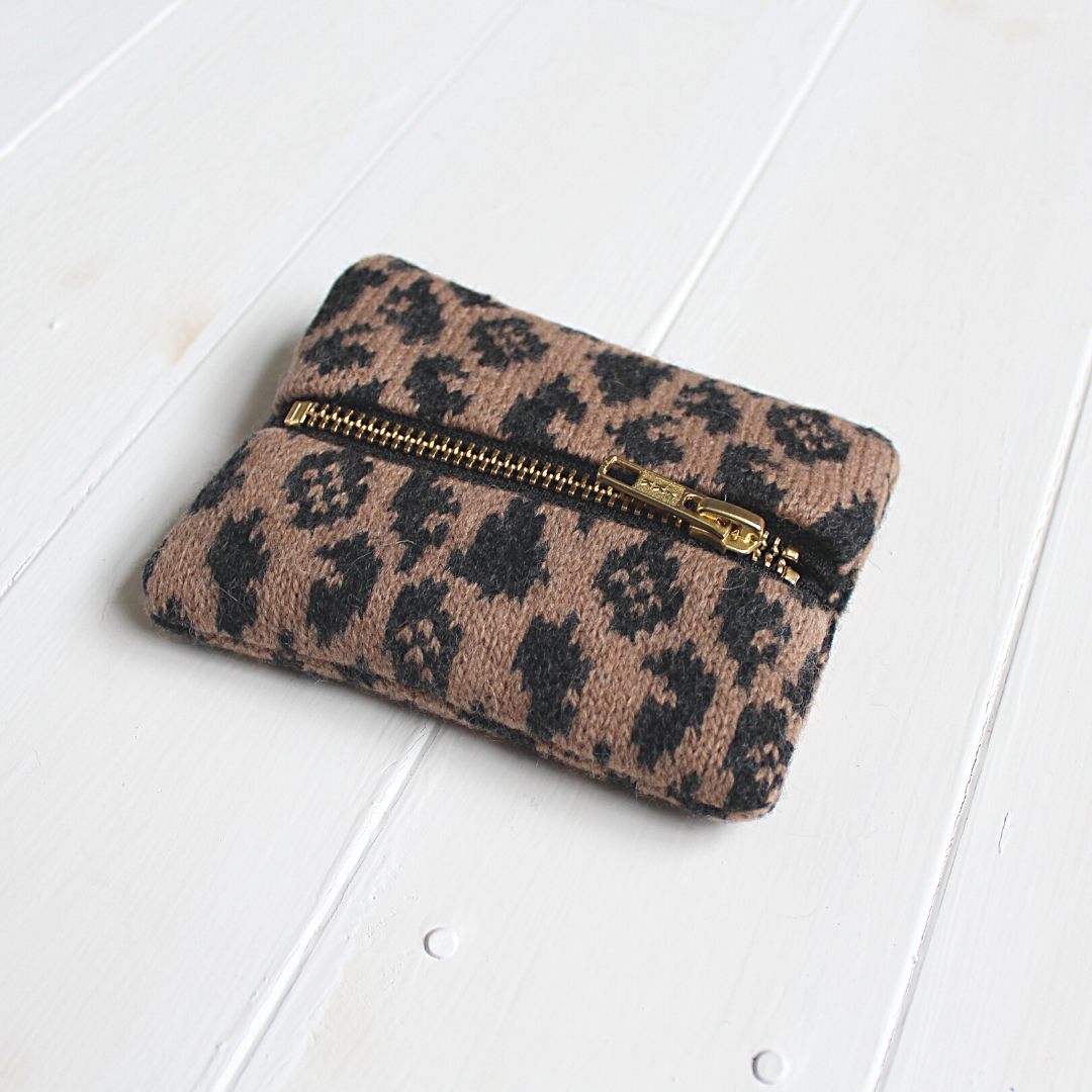 Mini zip pouch - camel leopard