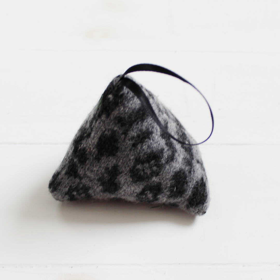 SAMPLE SALE Leopard lavender bag - grey