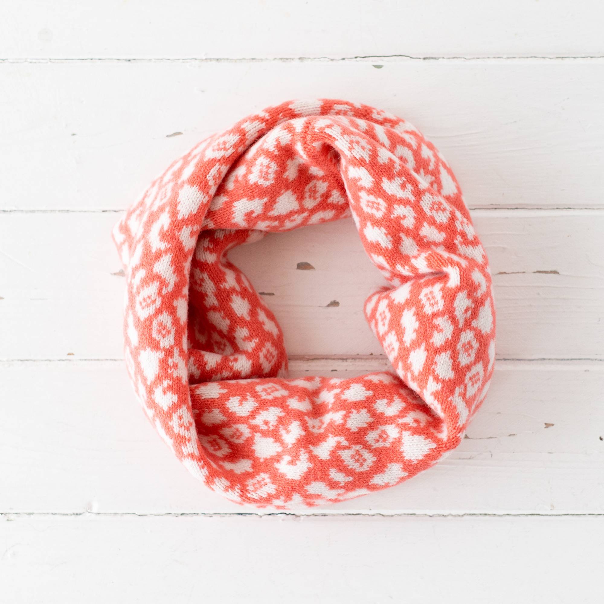 Leopard cowl - coral and white (MADE TO ORDER)