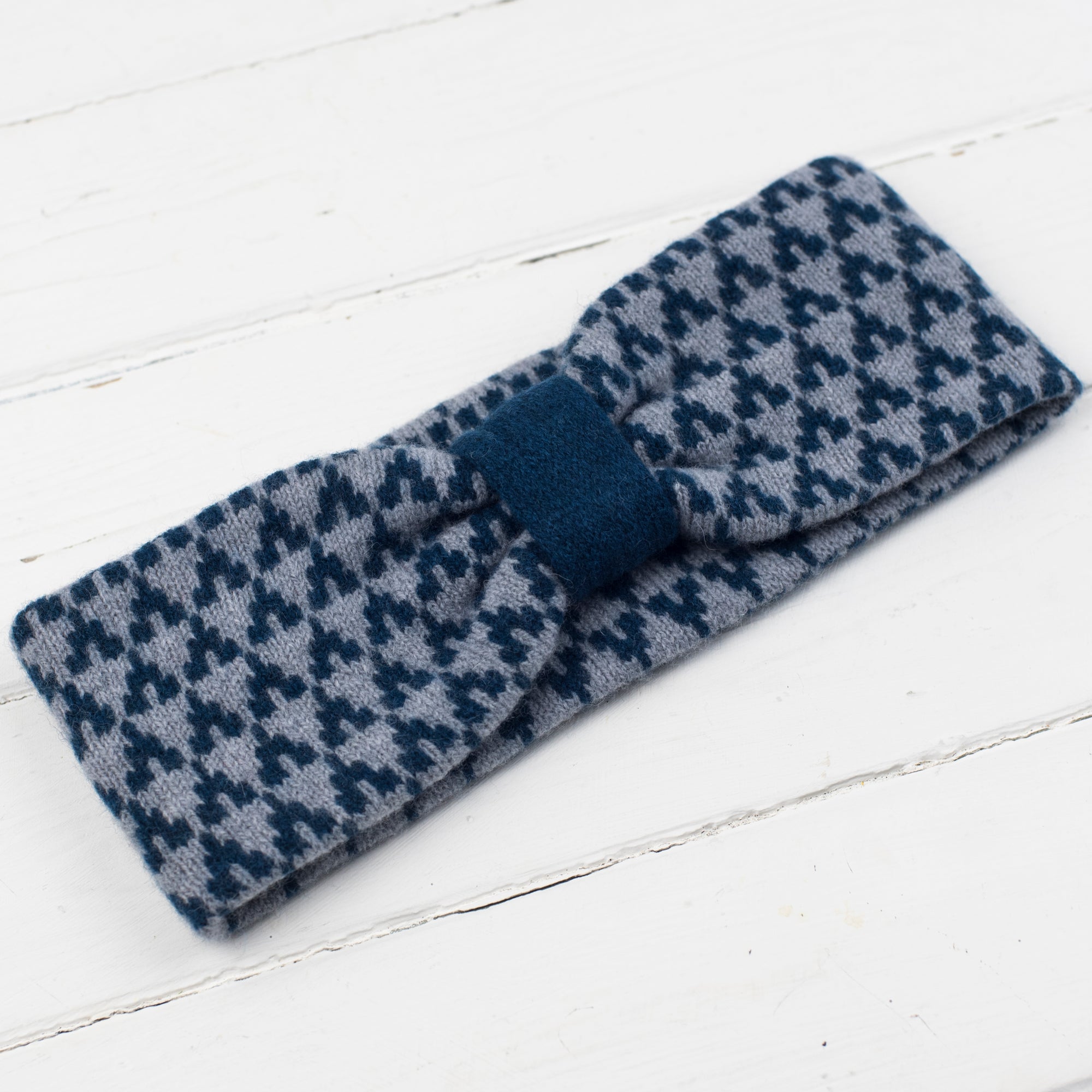 Arrow knitted headband - diesel and seal (MADE TO ORDER)