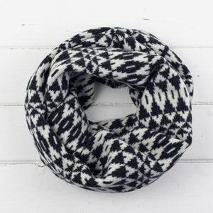 Mirror circle scarf - monochrome (MADE TO ORDER)