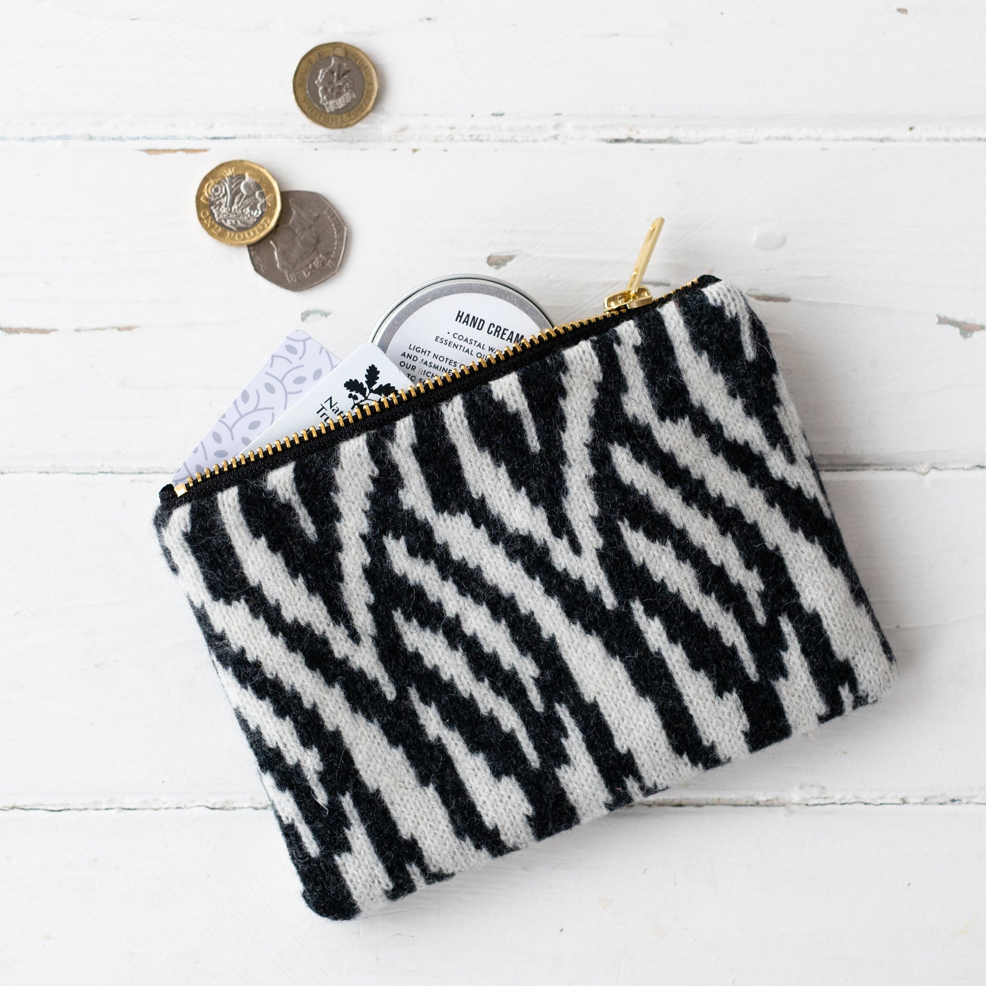 Zip pouch - zebra