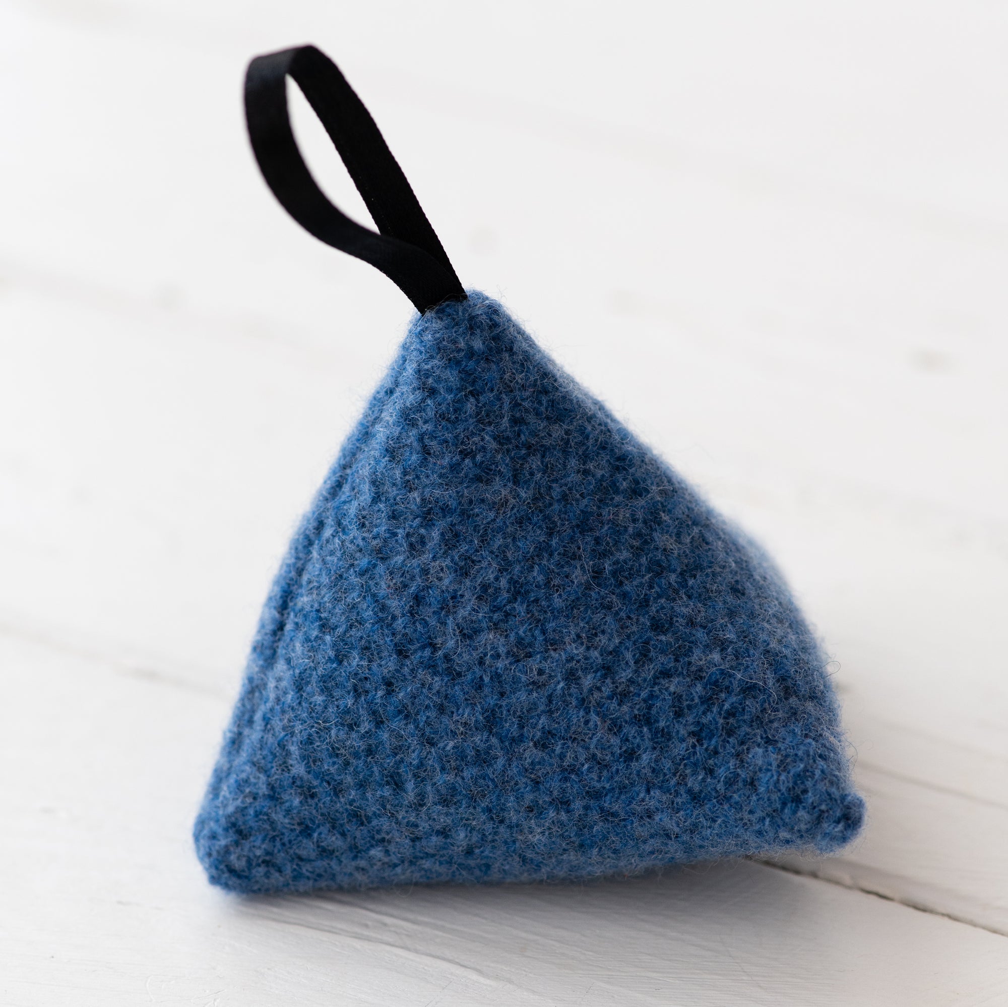 Honeycomb lavender bag - jeans blue