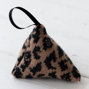 Leopard lavender bag - camel