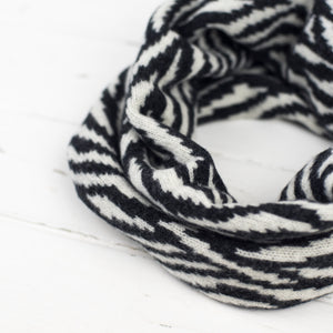 Zebra snood / cowl