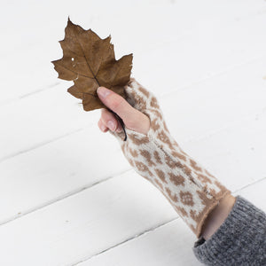 Leopard wristwarmers - cream (MADE TO ORDER)