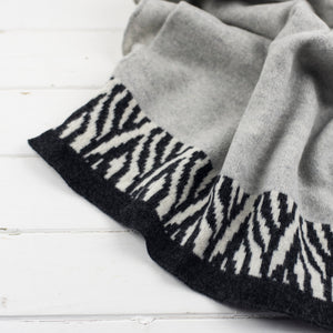 Zebra knitted wrap