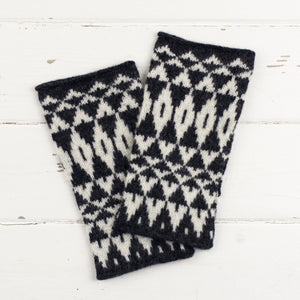 Mirror wristwarmers - monochrome (MADE TO ORDER)