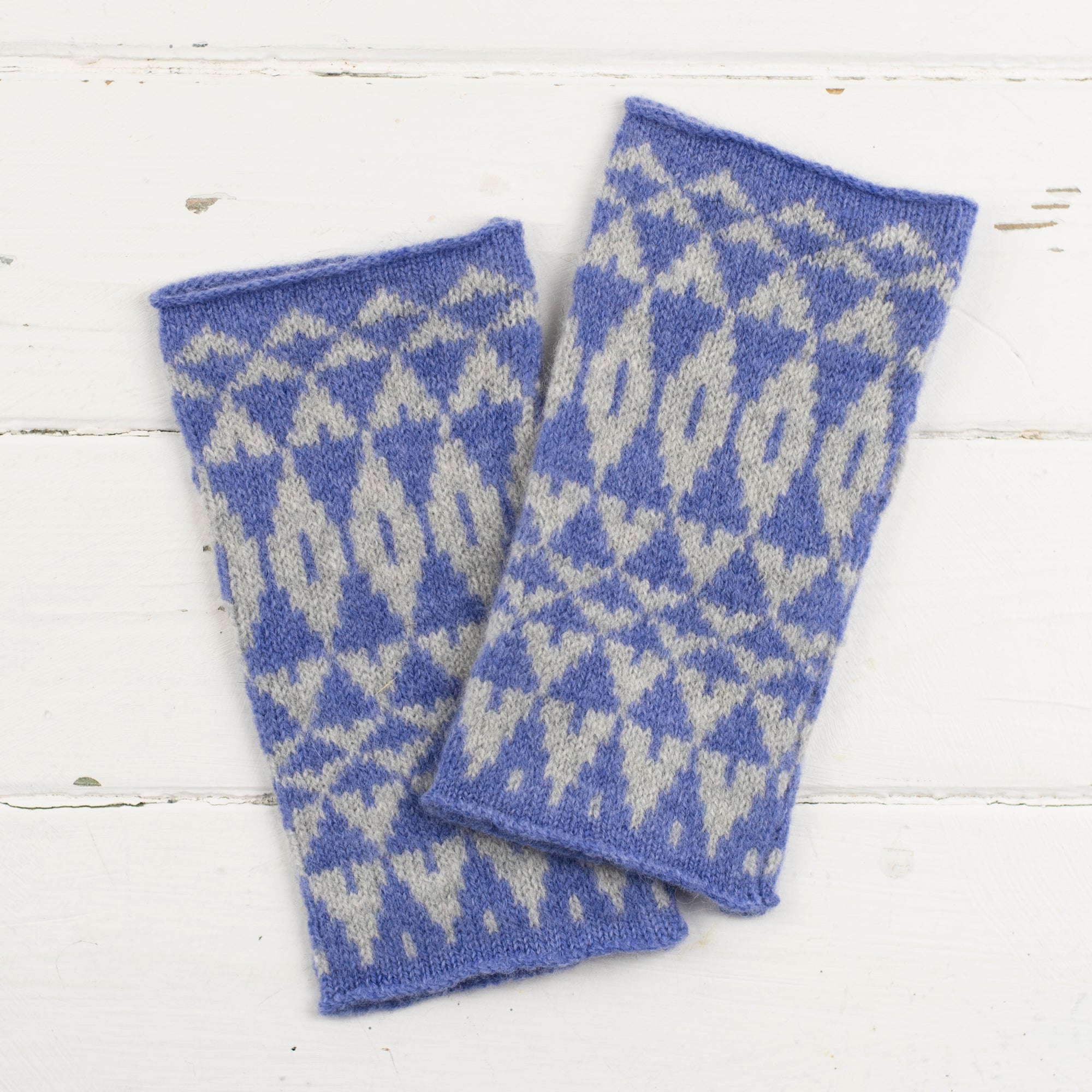 Mirror wristwarmers - water iris and grey (MADE TO ORDER)